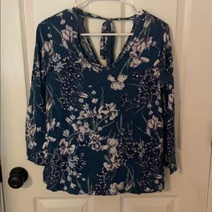 LOFT long sleeve shirt